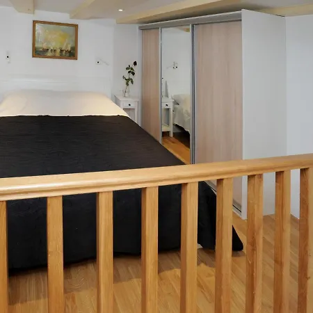 Atento Apartament